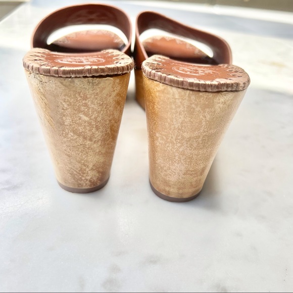 Tory Burch Patty 80mm Wedge Slide with Embossed logo~ Size 7 - Picture 6 of 13